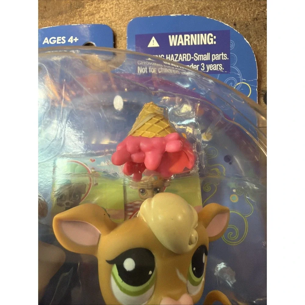 Littlest Pet Shop Pet Pairs #1832 Jack Russell Dog & #1833 Cow NIB 2010 Vintage